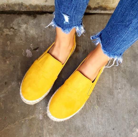 Shoes - 🚨LAST PAIR//The Lauren//yellow espadrille sneaker